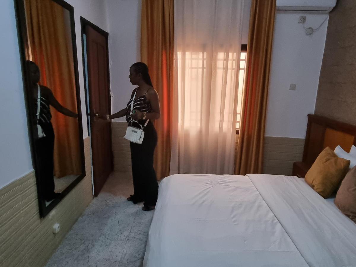 Appart Hotel Mireille Yaoundé Zewnętrze zdjęcie