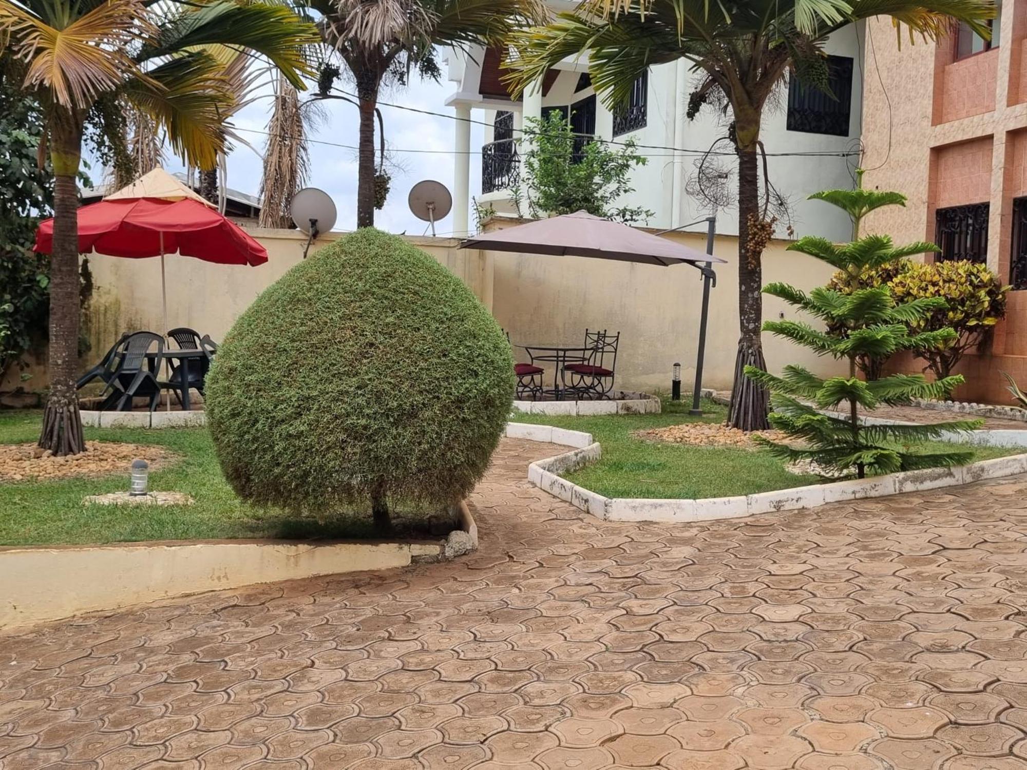 Appart Hotel Mireille Yaoundé Zewnętrze zdjęcie