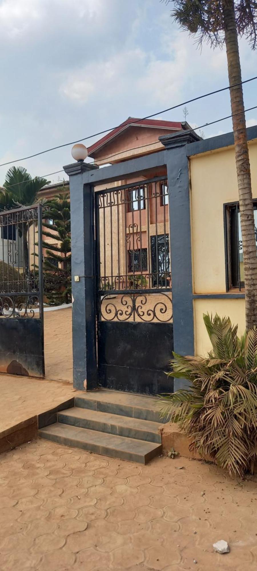 Appart Hotel Mireille Yaoundé Zewnętrze zdjęcie